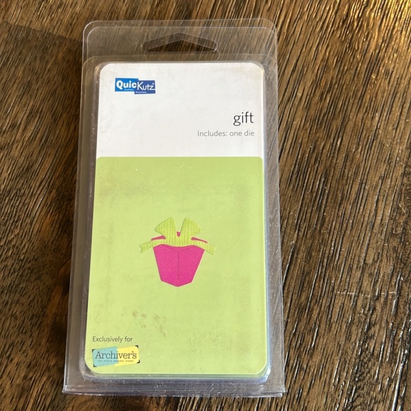 NIB Lot of 41 Quickutz Die Cuts 2x2 - 18 patterns - Picture 5 of 14